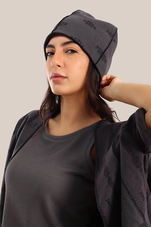 Reversible patterned jacquard hat