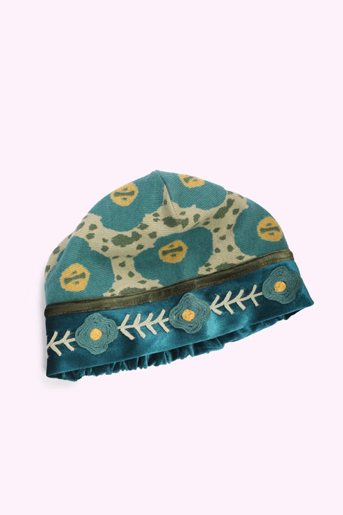 Hat in printed cashmere cotton blend with elastic back