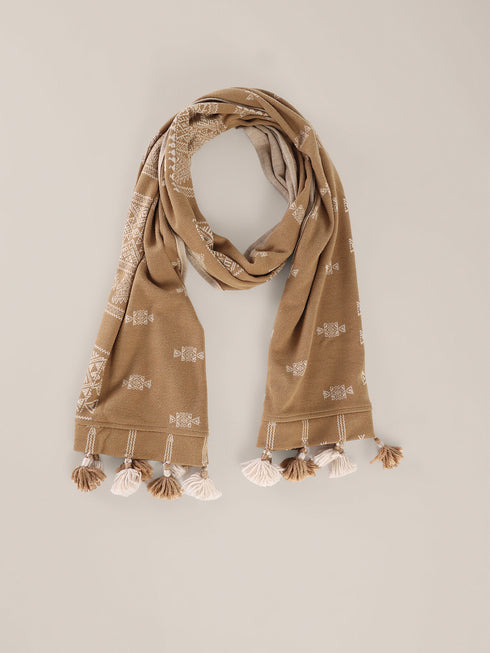 Scarf in patterned jacquard with tassels