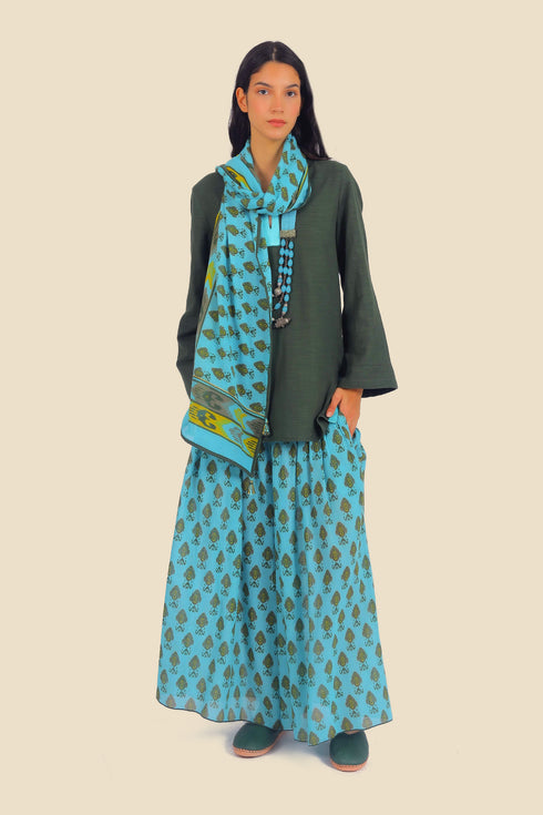 Scarf in printed cotton gauze with tassels