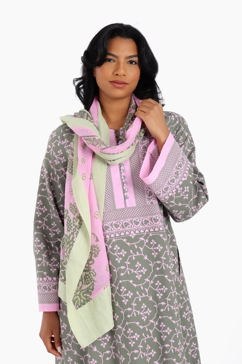 Scarf in printed cotton voile with multi color trims