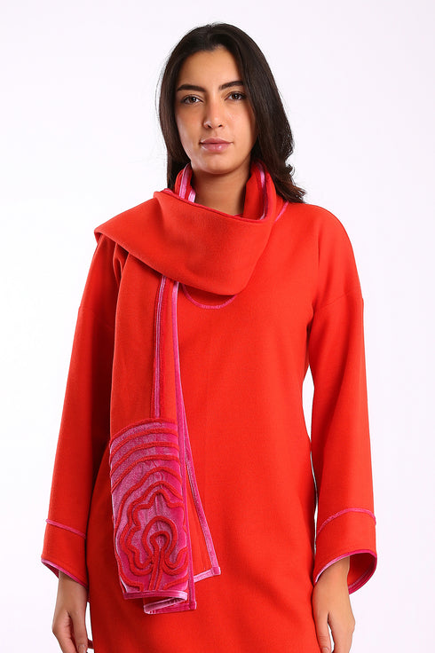 Embroidered shawl in cotton and viscose cashmere