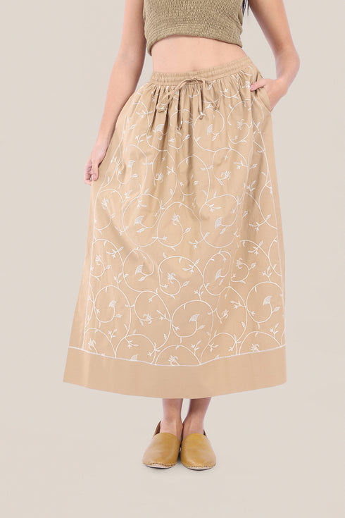 Embroidered cotton skirt with pockets