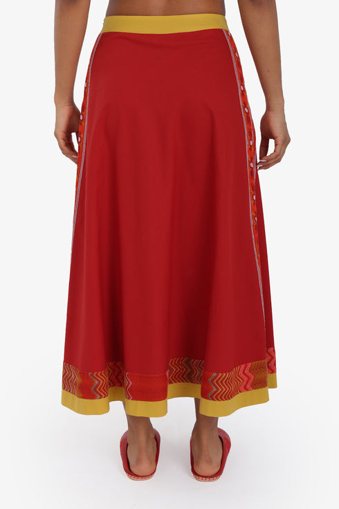 Long A line skirt in cotton poplin with contrast color trims