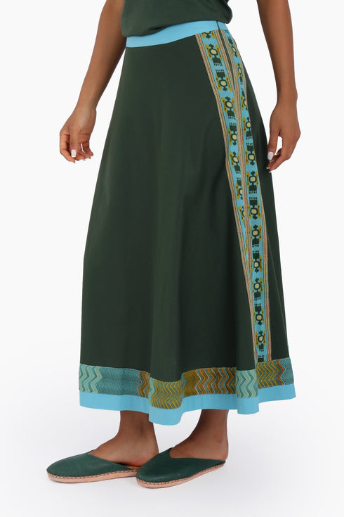 Long A line skirt in cotton poplin with contrast color trims