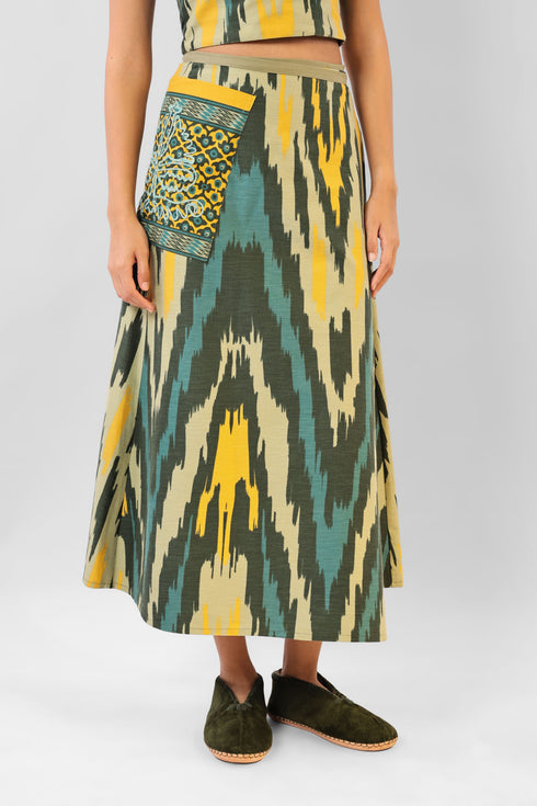 Wrap around skirt with one big pocket