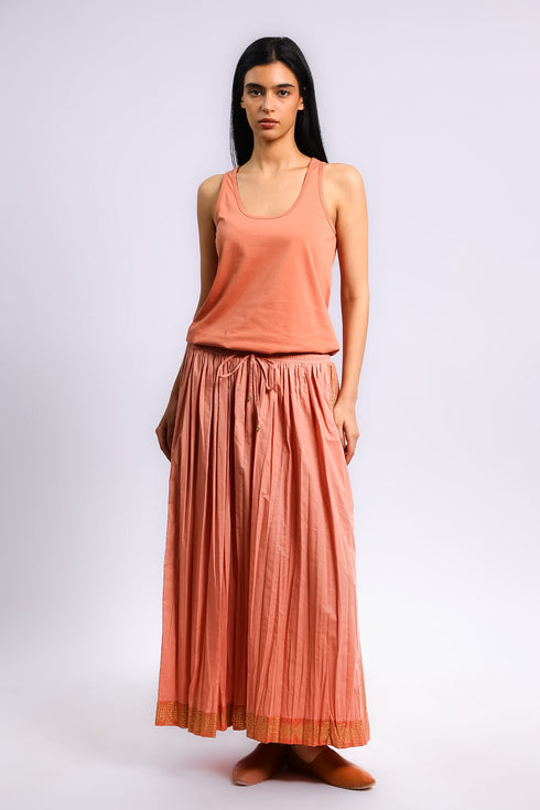 Wide skirt in Egyptian cotton voile with pockets