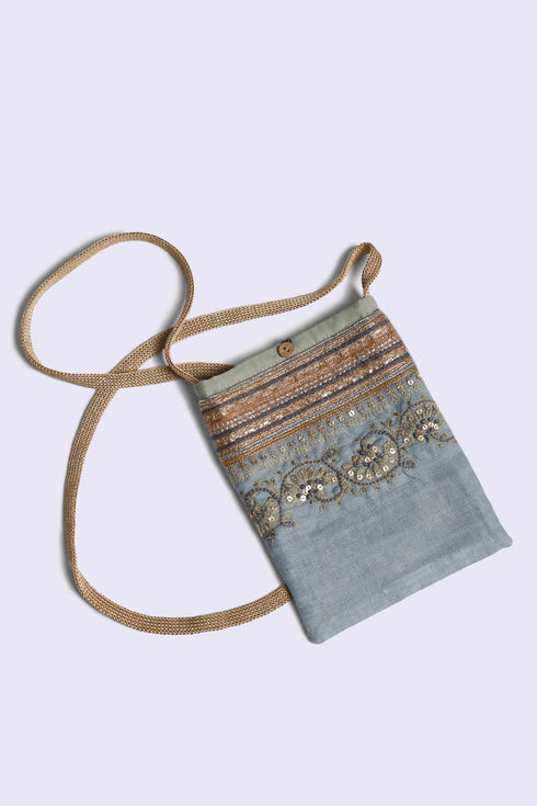 Linen embellished crossbody bag with knit gold strap