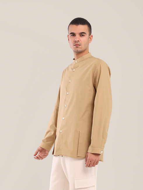 Cotton button-down shirt with long sleeves