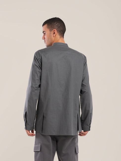 Cotton button-down shirt with long sleeves