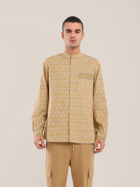 Printed cotton shirt with a stand-up collar