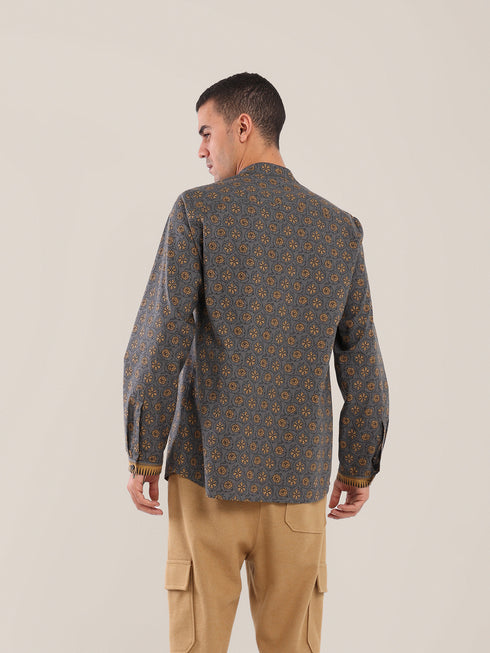 Printed cotton shirt with a stand-up collar