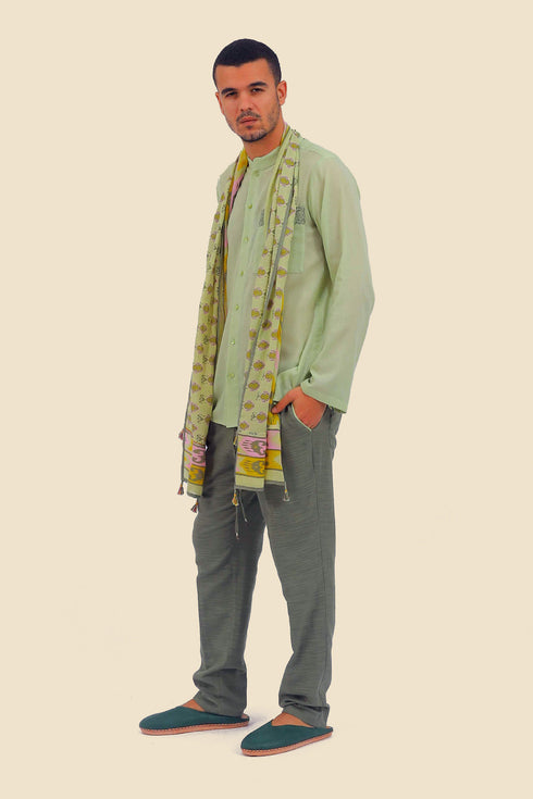 Embroidered shirt in cotton gauze with pocket