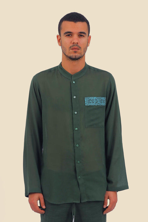 Embroidered shirt in cotton gauze with pocket