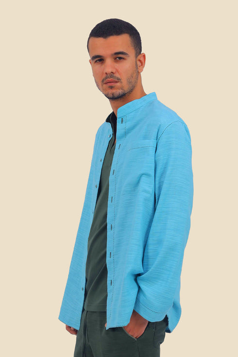 Shirt in cotton with contrast color stitching