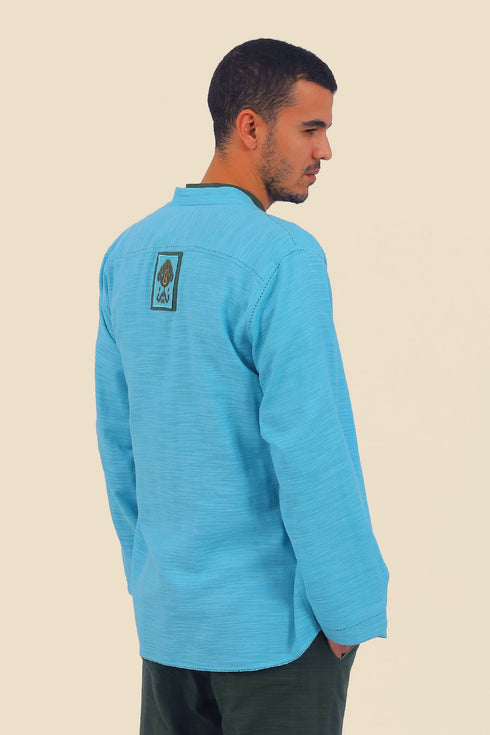 Shirt in cotton with contrast color stitching