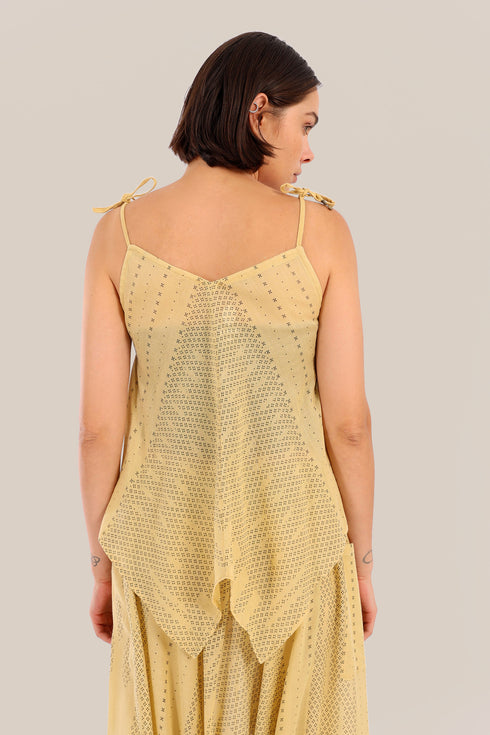 Printed short top with thin adjustable straps