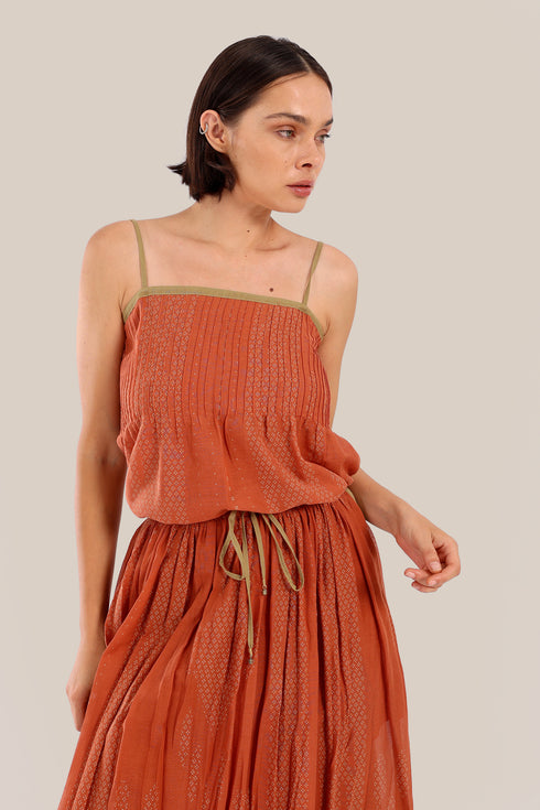 Top in cotton voile with thin adjustable straps