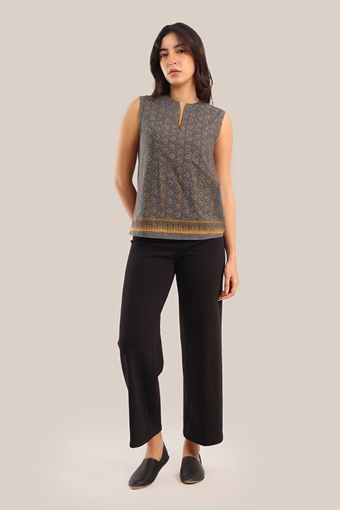 Sleeveless floral printed cotton top
