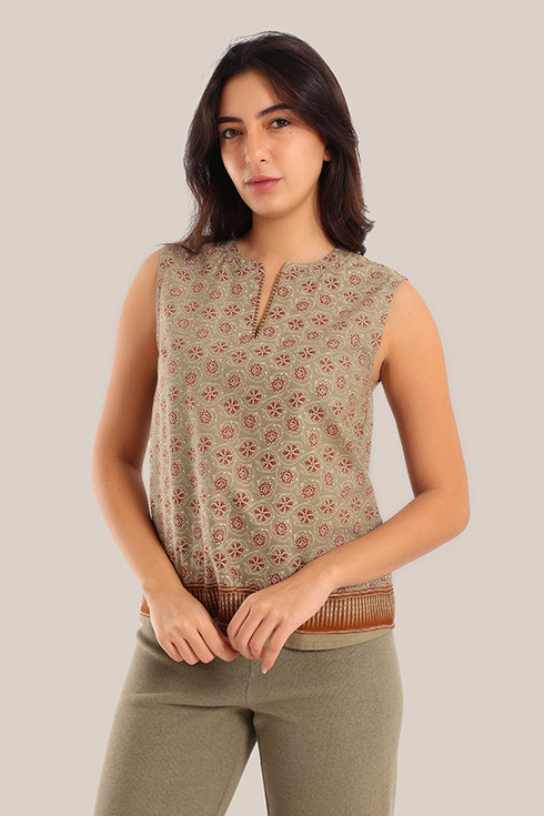 Sleeveless floral printed cotton top