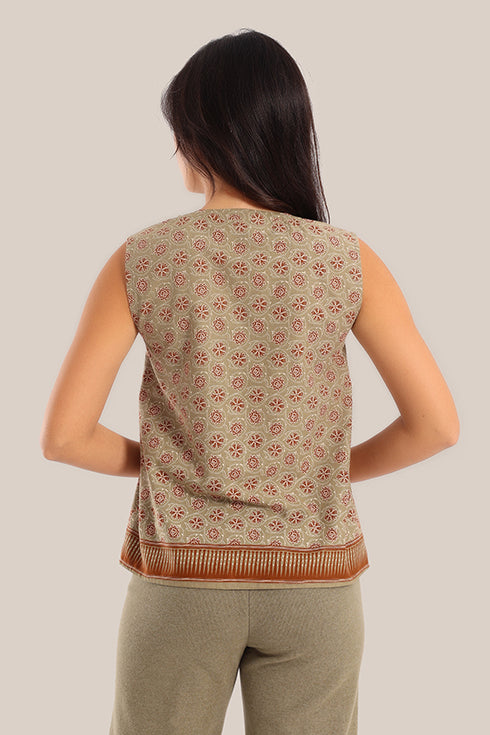 Sleeveless floral printed cotton top