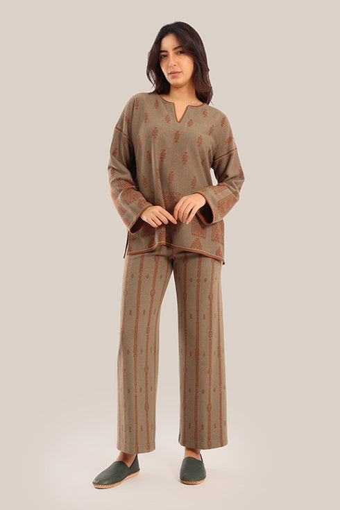 Loose fit patterned jacquard sweater