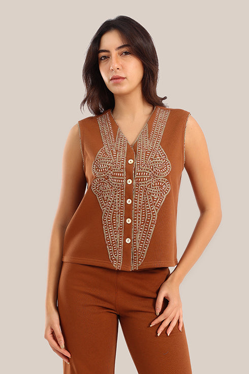 Embroidered milton V-Neckline vest