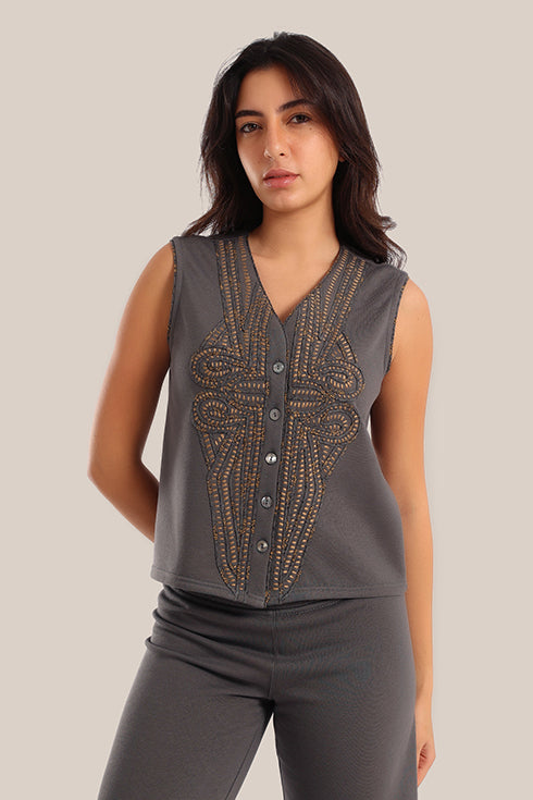 Embroidered milton V-Neckline vest