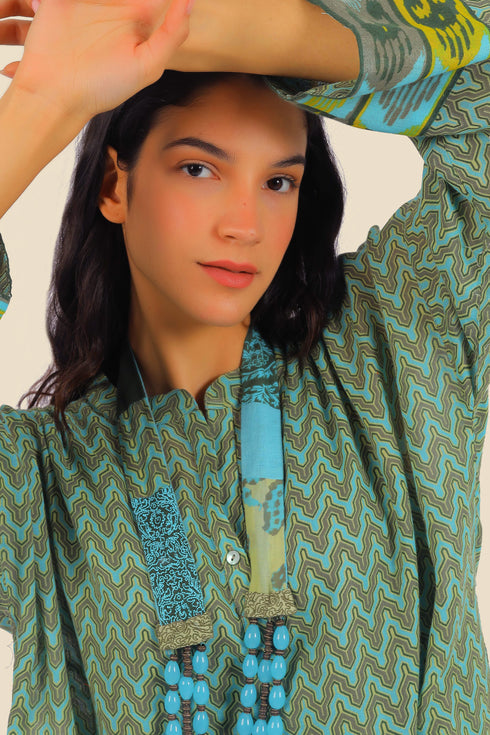 Over sized printed cotton top with 3/4 length sleeves