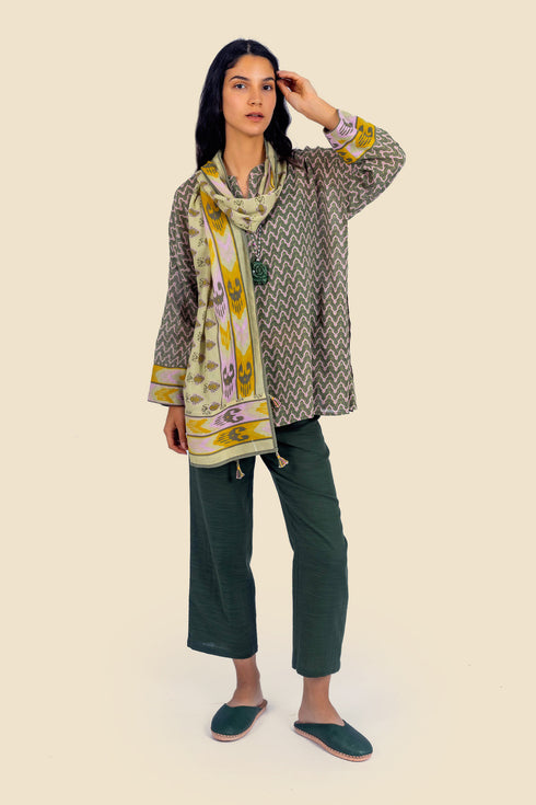 Over sized printed cotton top with 3/4 length sleeves