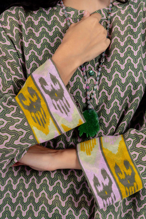 Over sized printed cotton top with 3/4 length sleeves