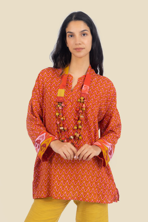 Over sized printed cotton top with 3/4 length sleeves