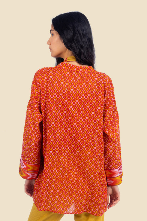 Over sized printed cotton top with 3/4 length sleeves