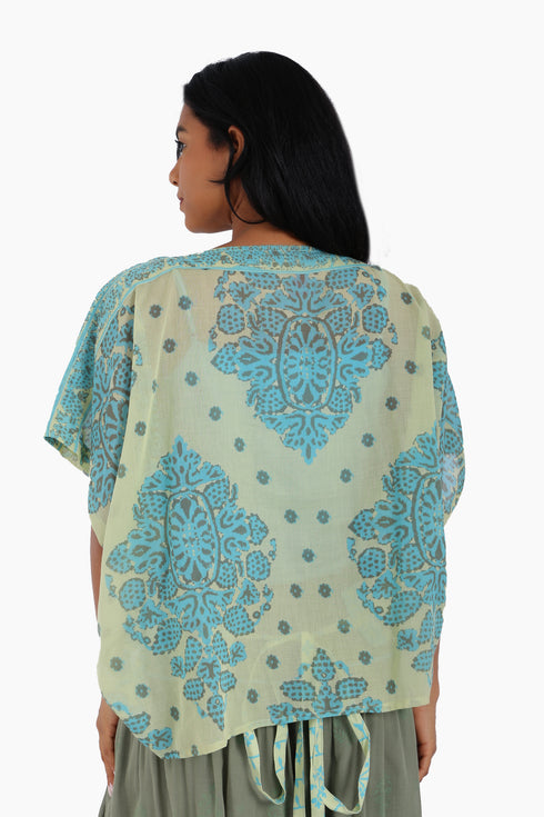 Loose fit short sleeves top