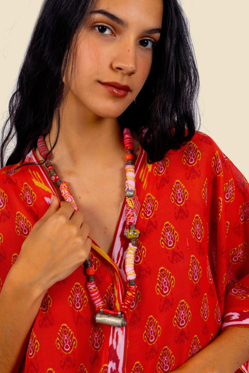 Short Shirt in printed cotton gauze with v-neckline