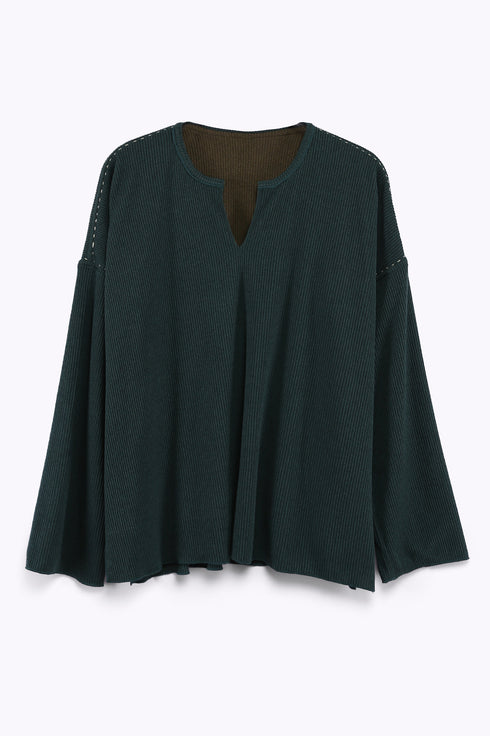 Oversized reversible top with long sleeves