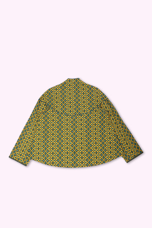 Shirt in printed cotton with button down