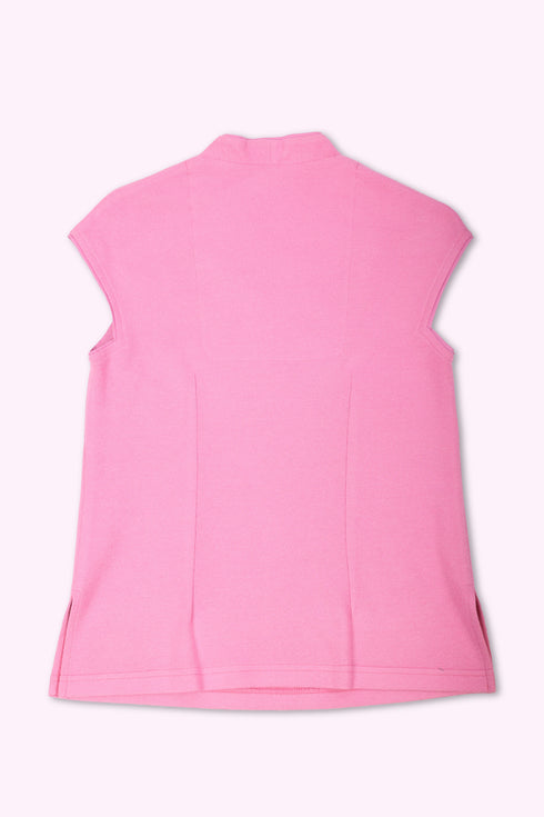 Sleeveless top with V neckline