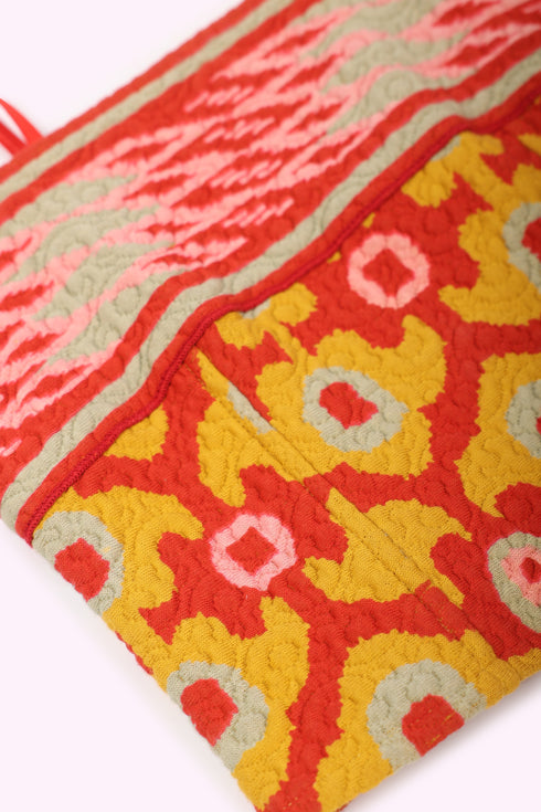 Short bustier with elastic back