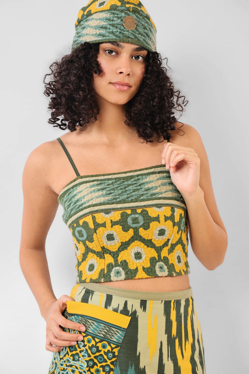 Short bustier with elastic back