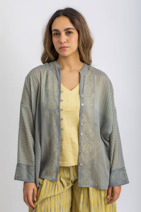 Printed Egyptian cotton voile loose shirt with round neckline