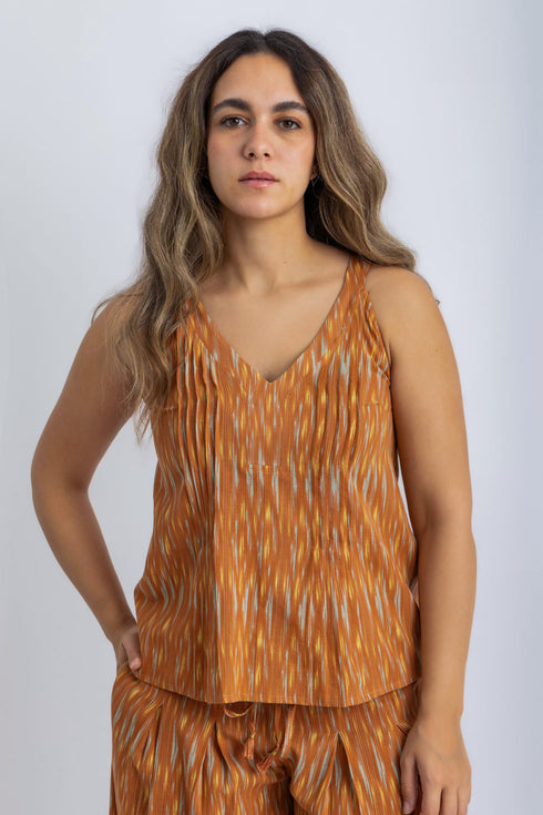 Printed cotton pleated sleeveless top