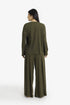 Ribbed button-front cardigan with round neckline