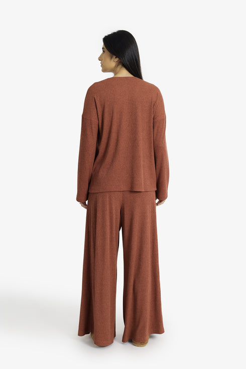 Ribbed button-front cardigan with round neckline