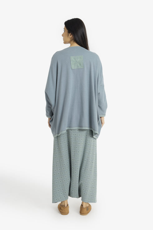 Reversible oversized jacquard top with embroidery