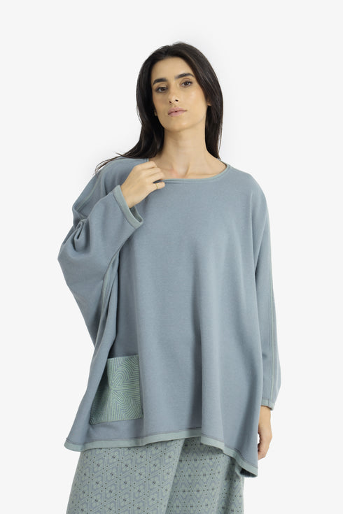 Reversible oversized jacquard top with embroidery