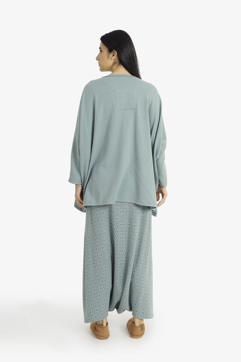 Reversible oversized jacquard top with embroidery