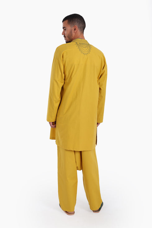 Embroidery long jacket on front and back with pockets