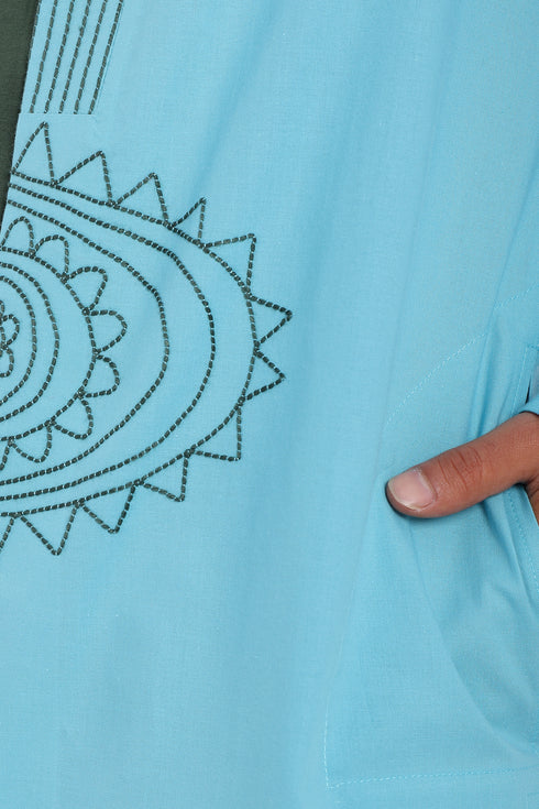 Embroidery long jacket on front and back with pockets