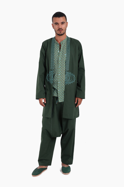 Embroidery long jacket on front and back with pockets